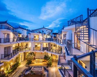 Meiyuan Meisu Art Hostel - Lijiang - Building