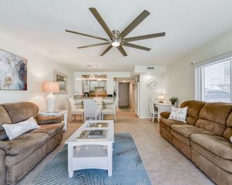 Direct Ocean View- Heated Pool- New Wrap Around Balcony- - Indialantic - Living room