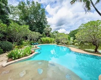 Lampang River Lodge - Lampang - Pool