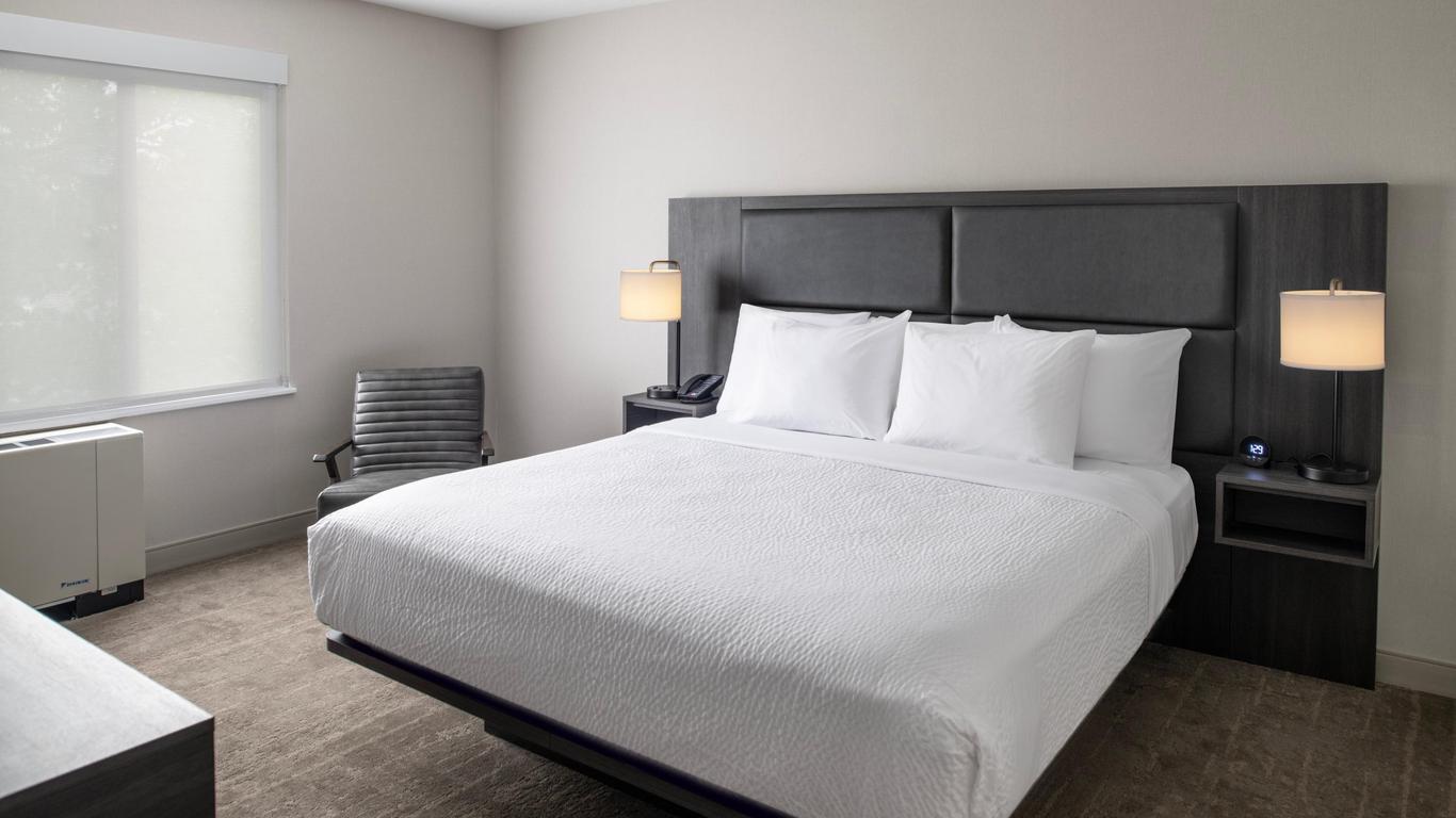 Holiday Inn Express South Burlington - Downtown