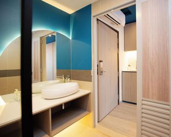 Coliwoo Hotel Pasir Panjang - Coliving - Singapore