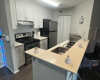 Cozy 1-bedroom with WiFi and fitness room in charming Dunwoody - Dunwoody