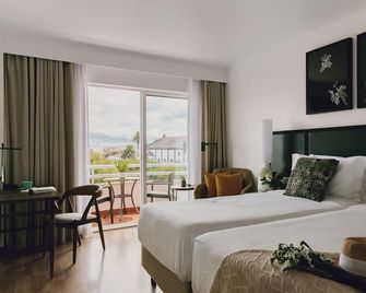 Hotel Ponta Delgada - Ponta Delgada - Yatak Odası