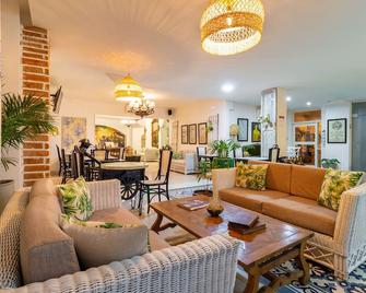 هوتل كارتاكسا كارتاجينا - كارتاخينا دي إندياس - غرفة معيشة