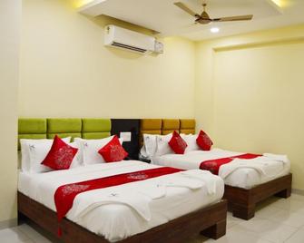 Vbis Inn - Tumkūr - Bedroom