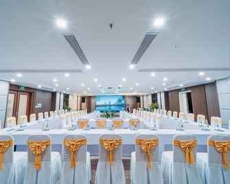 Rex Quang Binh Hotel - Dong Hoi