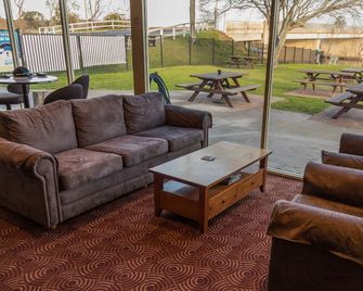 Moruya Waterfront Hotel Motel - Moruya