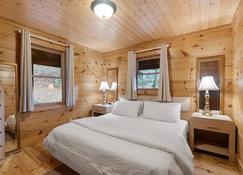 Callie's Cabin on the creek - Highlands - Chambre