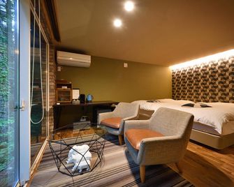 Onsen Glamping Shimablue - Nakanojo