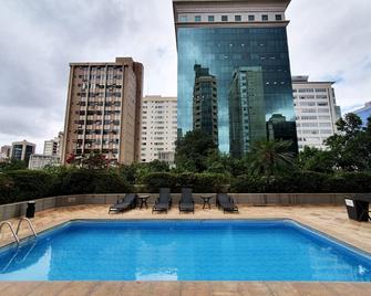 Max Savassi Apart Service - Belo Horizonte - Pool