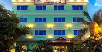Parklane Hotel - Ciudad de Siem Riep - Edificio
