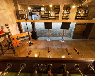 إينو هوستل آند رب لاونج هونجداي - سيول - بار