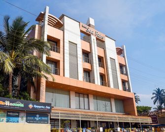 Hotel Sea Fans - Ratnagiri - Building