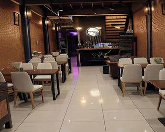 Deva hostel & Relax Pool - Chiang Mai - Restaurant