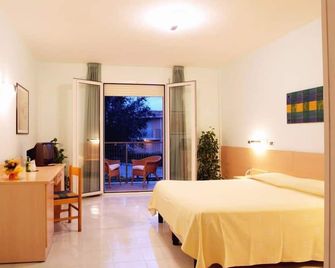 Hotel Minerva - Brindisi - Camera da letto