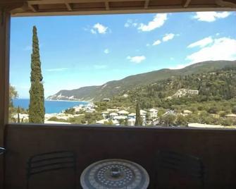 Lefkas Petra - Agios Nikitas - Balcony