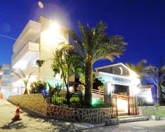 法爾基亞行政開放式公寓酒店 - Rhodes (羅得斯公園) - 法里拉基 - 建築