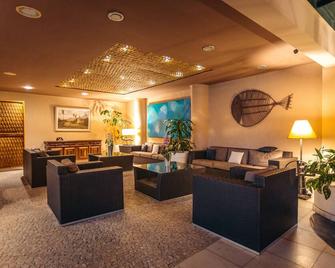 Hotel Mercedes - Ilhabela - Oleskelutila