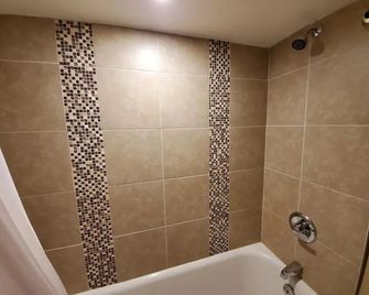 Lake Huron Lodge - Lexington