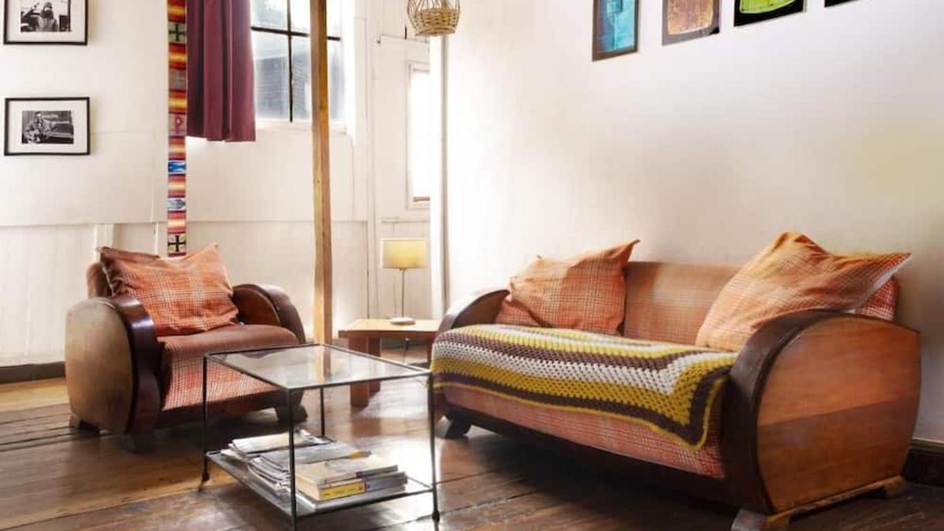 Casa Volante Hostal