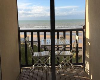 Small duplex with exceptional sea view! - Cabourg - Balcony