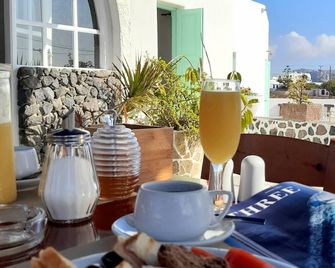 Adamastos - Akrotiri - Ban công