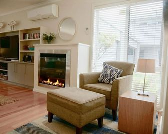 Beachcomber - Queenscliff - Huiskamer