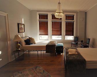 Hostel Auberge Clarksdale - Clarksdale - Huiskamer