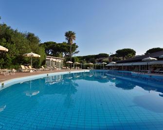 Park Hotel Marinetta - Bibbona - Pool