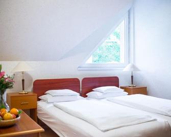 Wellness Hotel Szindbád - Balatonszemes - Habitación