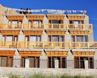 Himalayan Residency - Leh - Building
