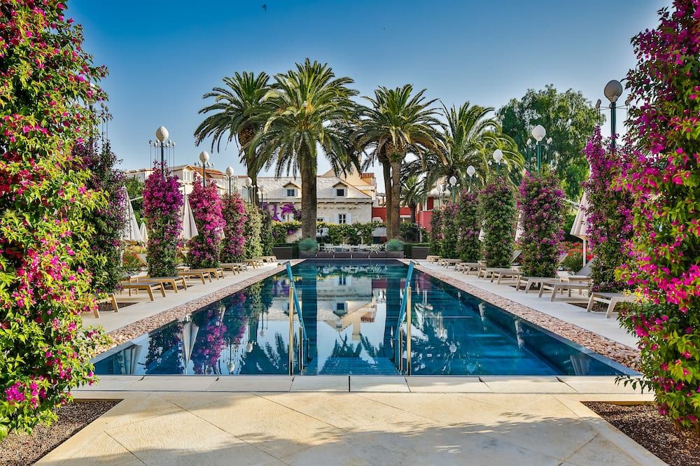 Hotel Lemongarden - Adults Only - סוטיבאן - בריכה