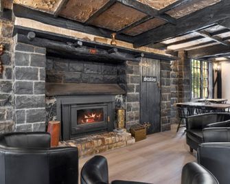 The Fox and Hounds Historic Hotel - Port Arthur - Restaurante