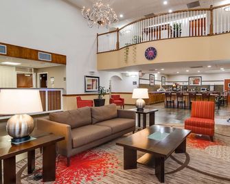 Best Western Dayton Inn & Suites - Dayton - Sala de estar