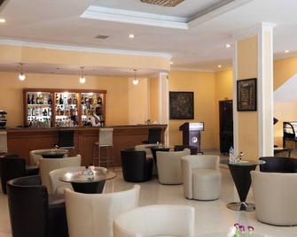 فندق دريملاينر - أديس أبابا - بار