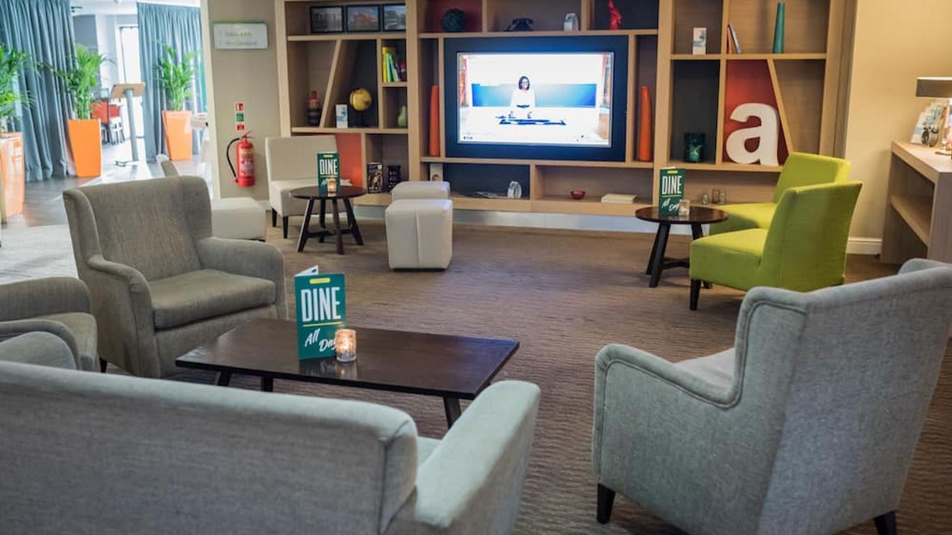 Holiday Inn Manchester - West By IHG