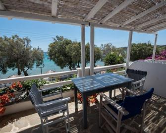 Ostria Studios & Apartments - Aliki - Balcony