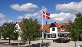 Naesbylund Kro & Hotel - Odense - Bâtiment