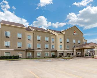 Comfort Inn & Suites Navasota - Navasota - Budova