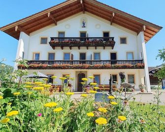 Hofbauer - Seeon-Seebruck - Edificio
