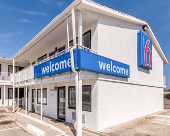 Motel 6 Fort Worth, Tx - North - Fort Worth - Bygning