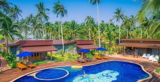 Seafar Resort - Ko Kut - Pool