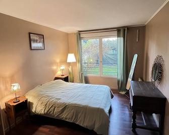 Appartement près du Stade De France + Parking Gratuit - Saint-Denis - Phòng ngủ