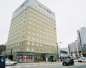 Toyoko Inn Kanazawa-eki Higashi-guchi - קאנאזוואה - בניין