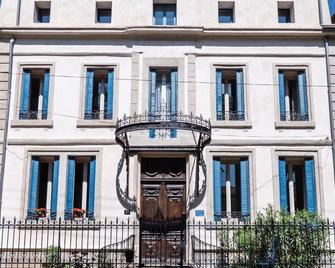 Bed & Breakfast With Pool & Garden - Saint-Laurent-de-la-Cabrerisse - Edificio