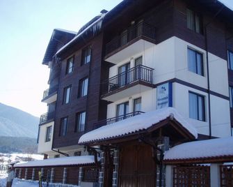 Apartments & Studios Mountain Romance - Bansko - Toà nhà