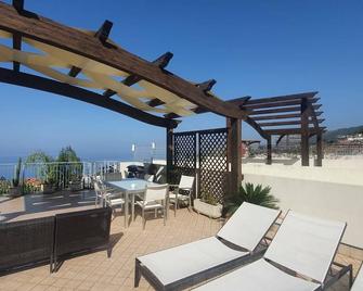 Sea View Apartment - Superbly Located in Pizzo, Calabria - Pizzo