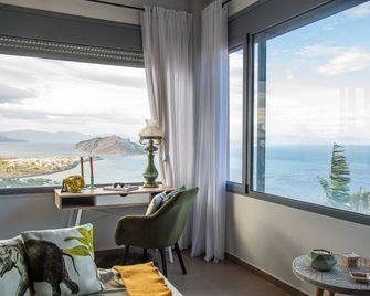 La Casa Del Sol Villa Aegina - Aegina - Balcone