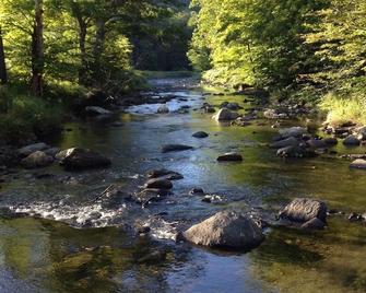 The Jelly Mill-A River Retreat - Brattleboro