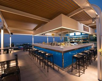 Royal & Imperial Belvedere Resort - Hersonissos - Bar